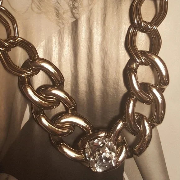 AEO chunky nacklace - Picture 3 of 8